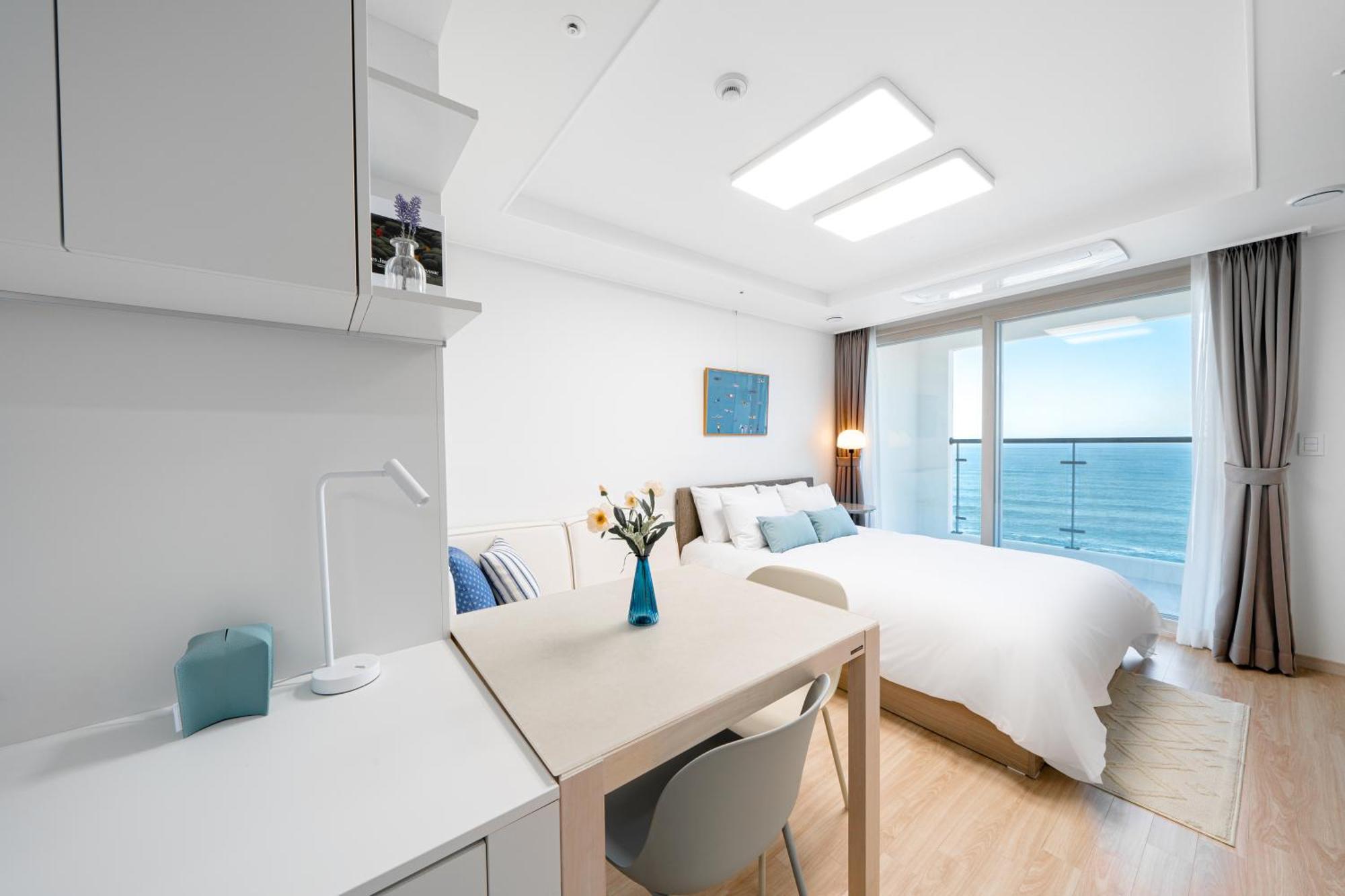 Urbanstay Sokcho Deungdae Beach Eksteriør bilde