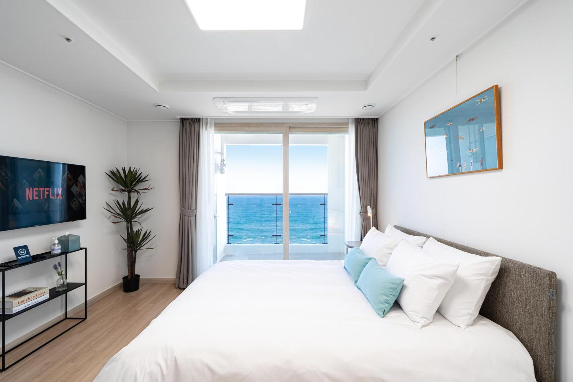 Urbanstay Sokcho Deungdae Beach Eksteriør bilde