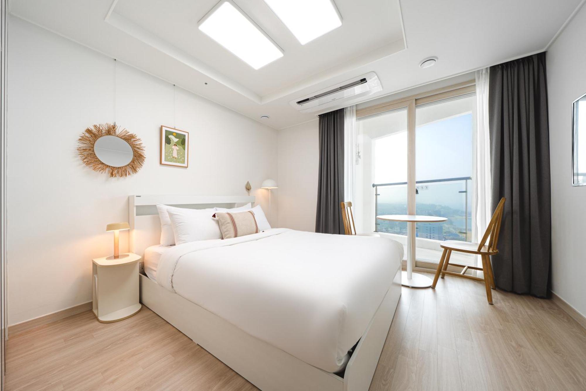 Urbanstay Sokcho Deungdae Beach Eksteriør bilde