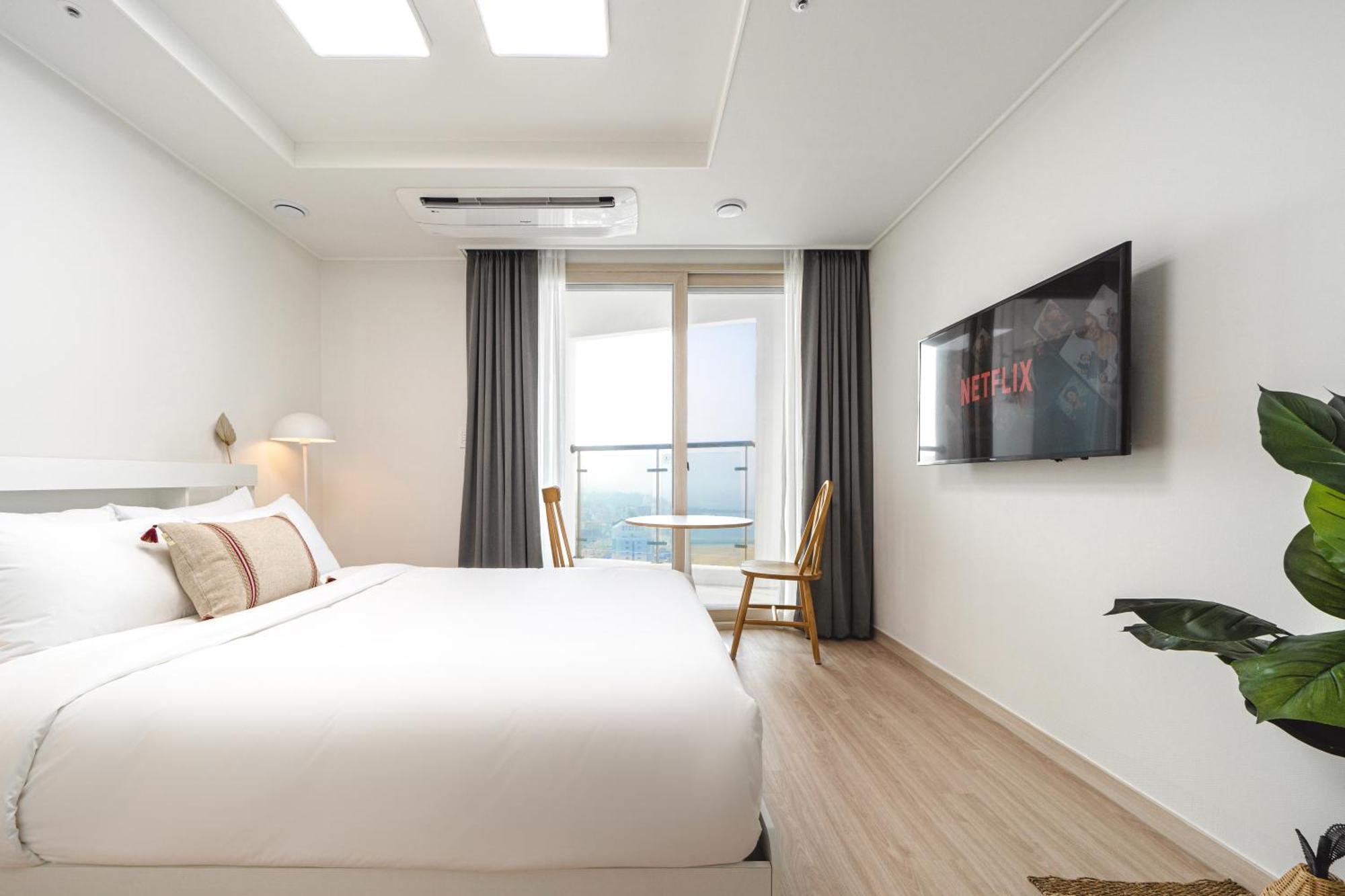 Urbanstay Sokcho Deungdae Beach Eksteriør bilde