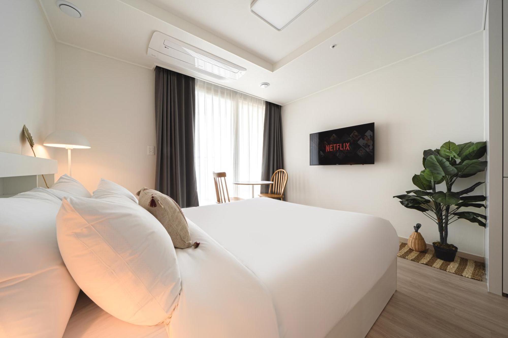 Urbanstay Sokcho Deungdae Beach Eksteriør bilde